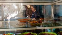 Pengusaha warung nasi Kota Depok
