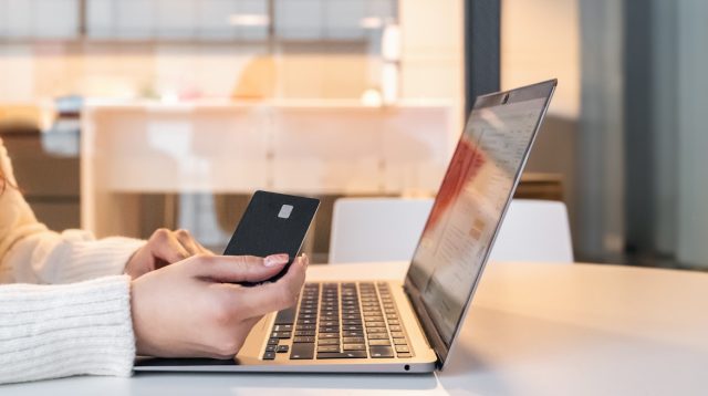 Pengawasan digital pinjaman online
