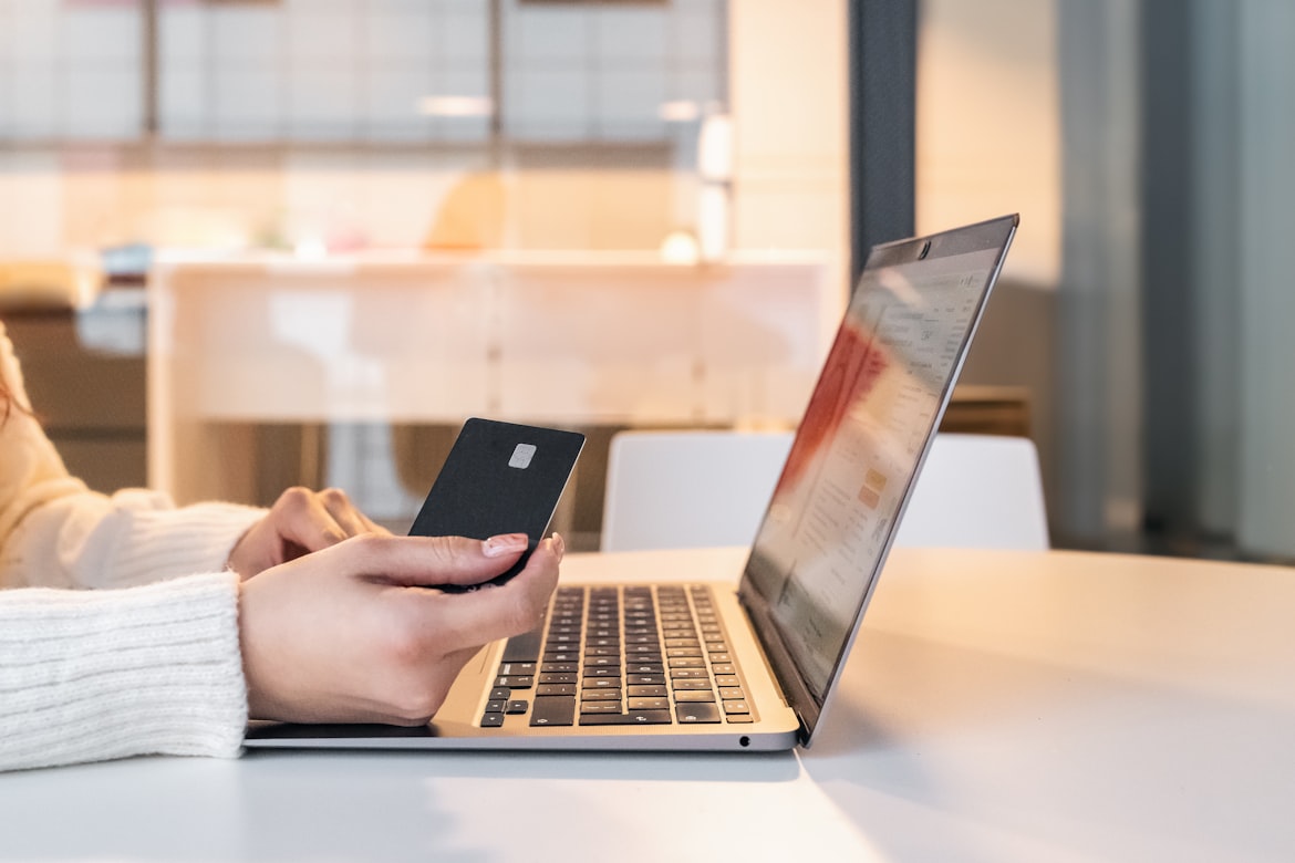 Pengawasan digital pinjaman online